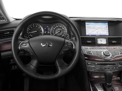 2017 INFINITI Q70 3.7