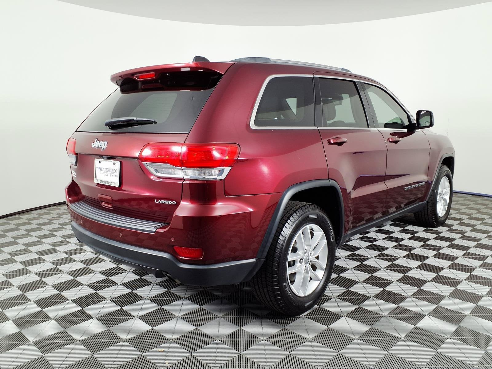 2018 Jeep Grand Cherokee Laredo E
