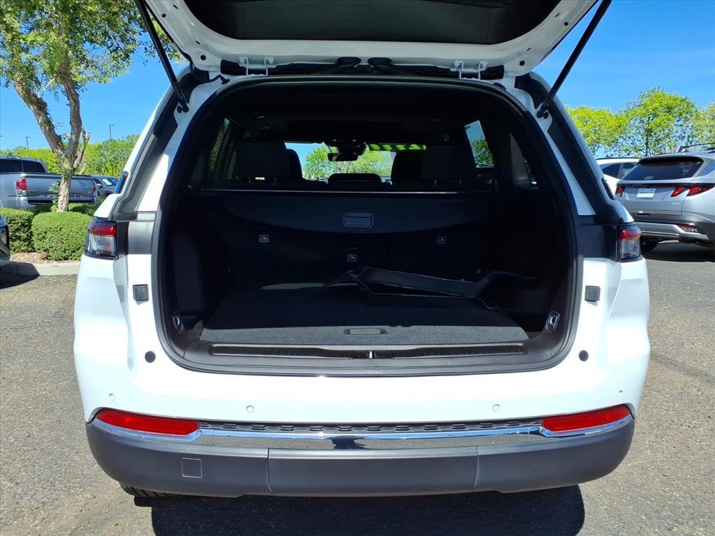 2025 Jeep Grand Cherokee LARE