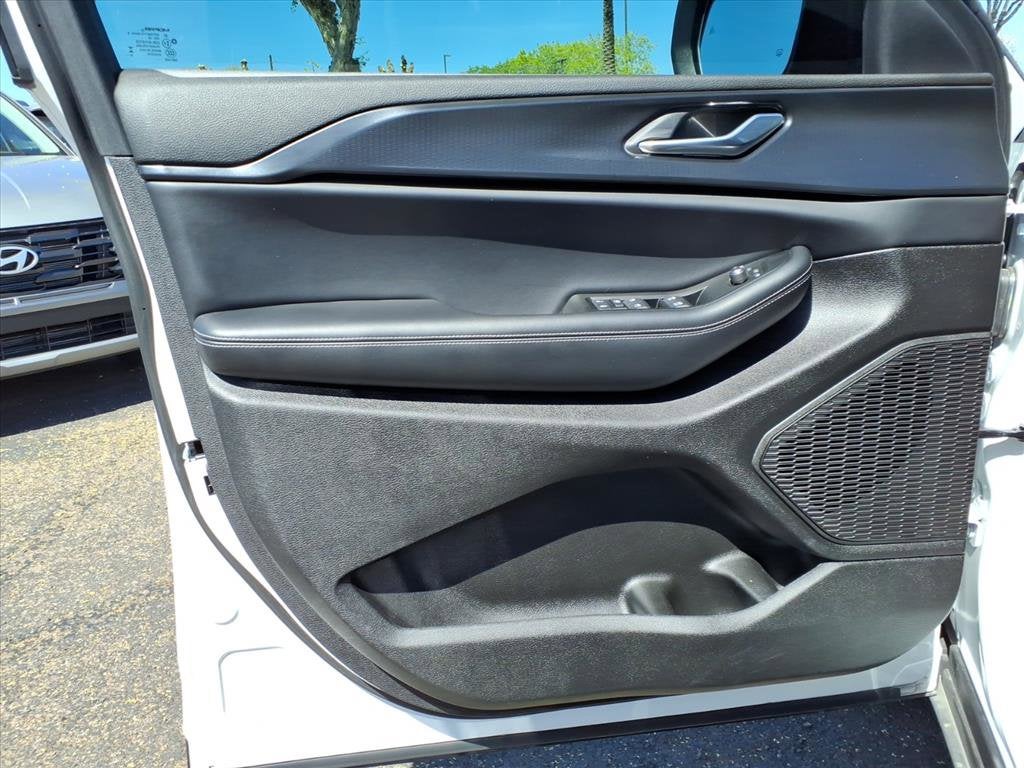 2025 Jeep Grand Cherokee LARE