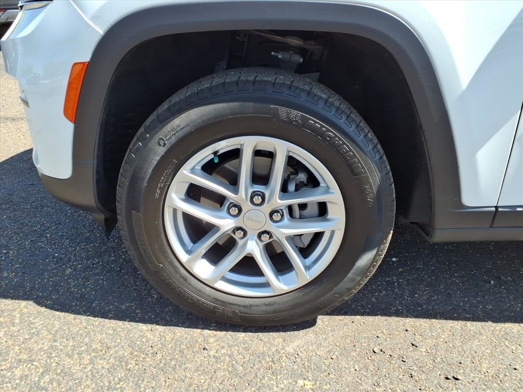 2025 Jeep Grand Cherokee LARE