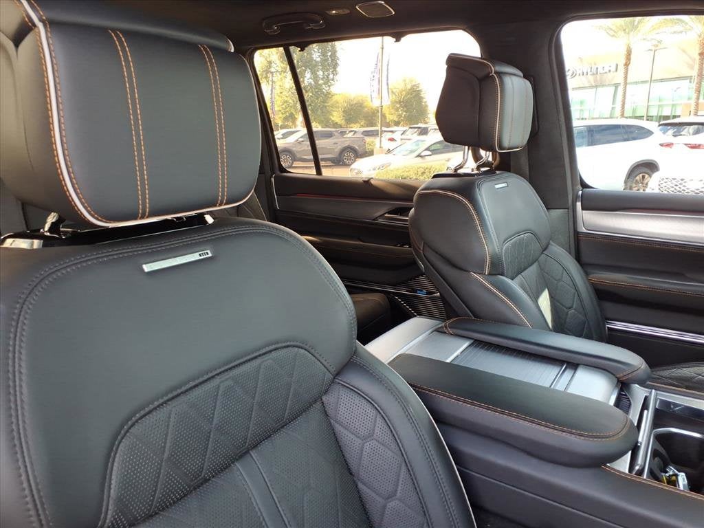 2023 Jeep Grand Wagoneer Series III