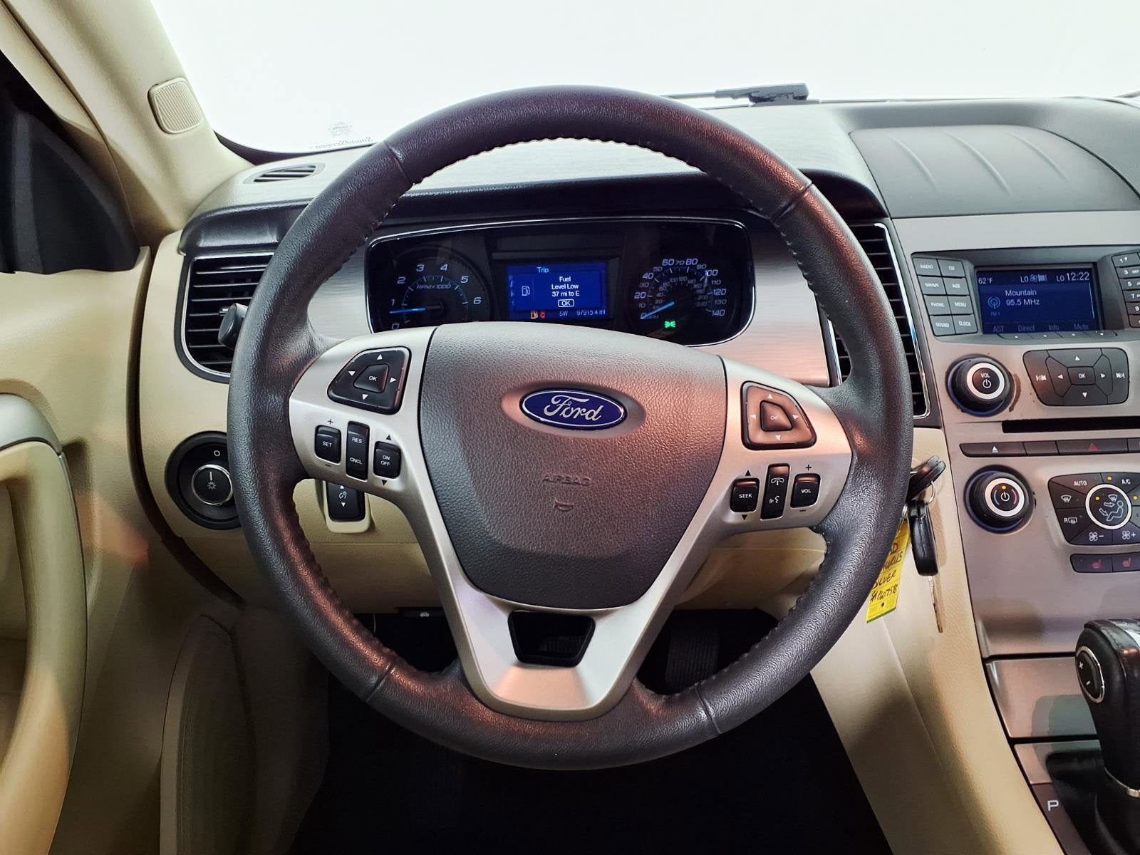 2016 Ford Taurus SEL
