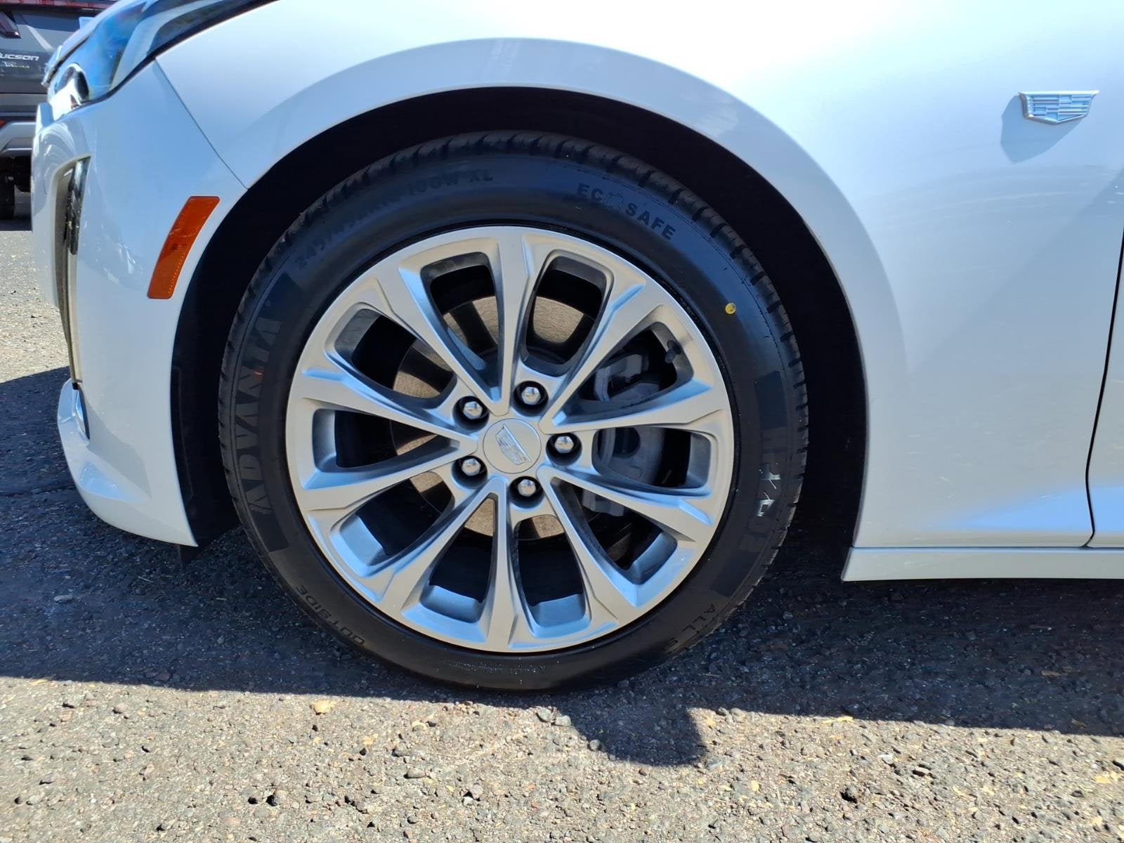 2022 Cadillac CT5 Premium Luxury