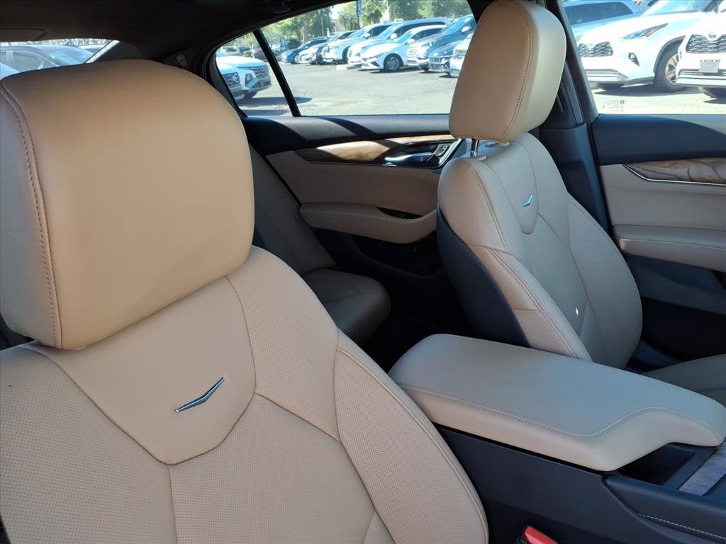 2023 Cadillac CT5 Premium Luxury