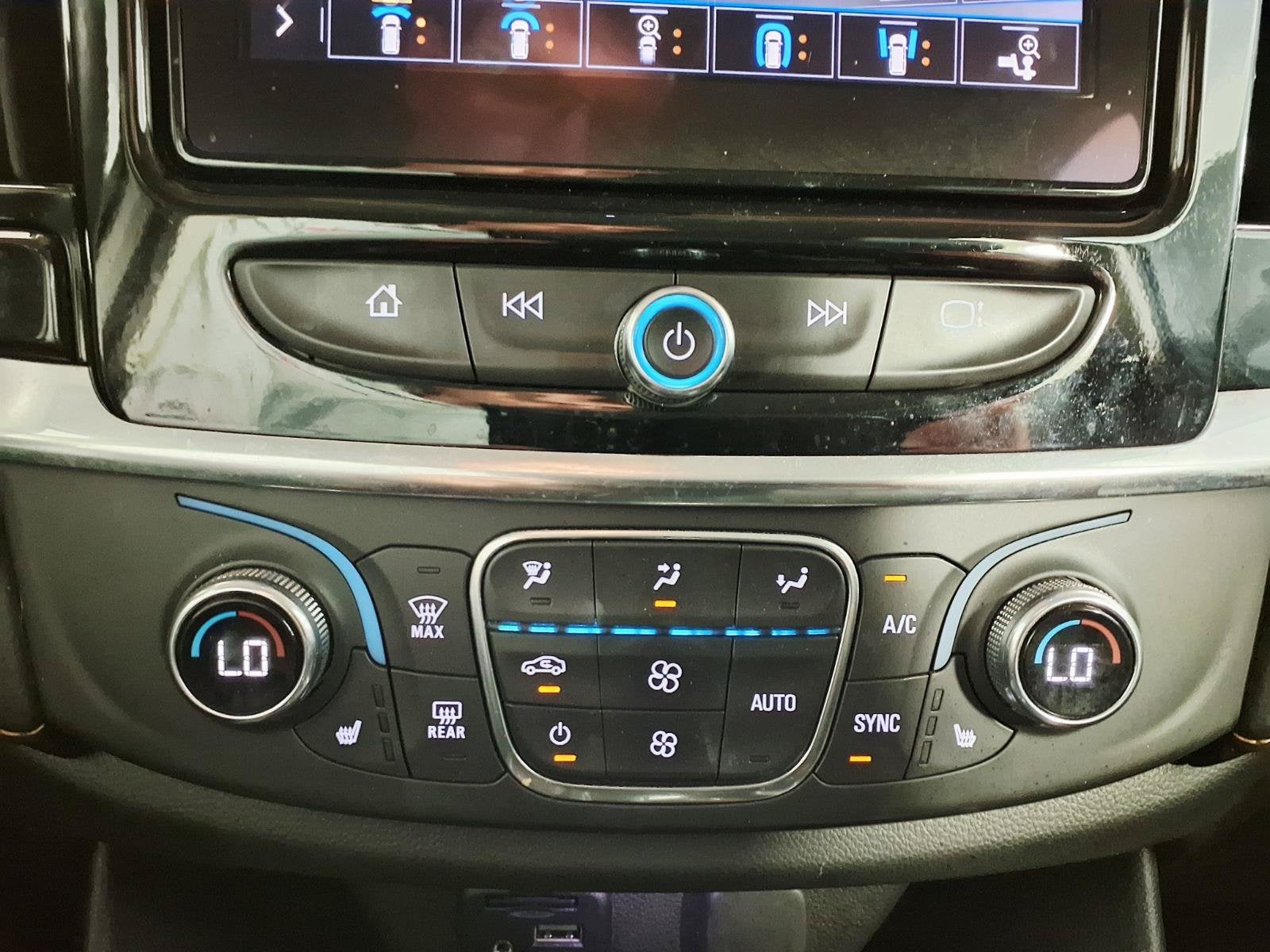 2021 Chevrolet Traverse RS