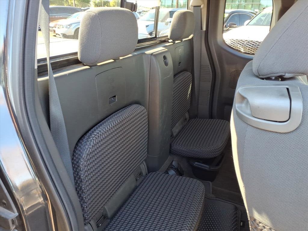 2011 Nissan Frontier SV