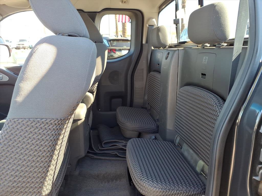 2011 Nissan Frontier SV