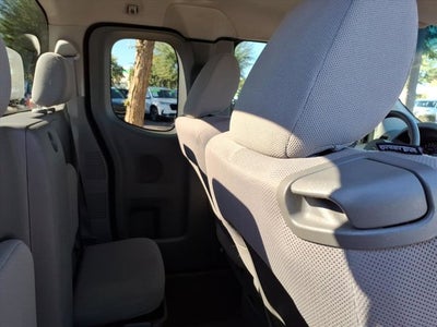 2011 Nissan Frontier S