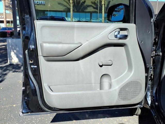 2011 Nissan Frontier S