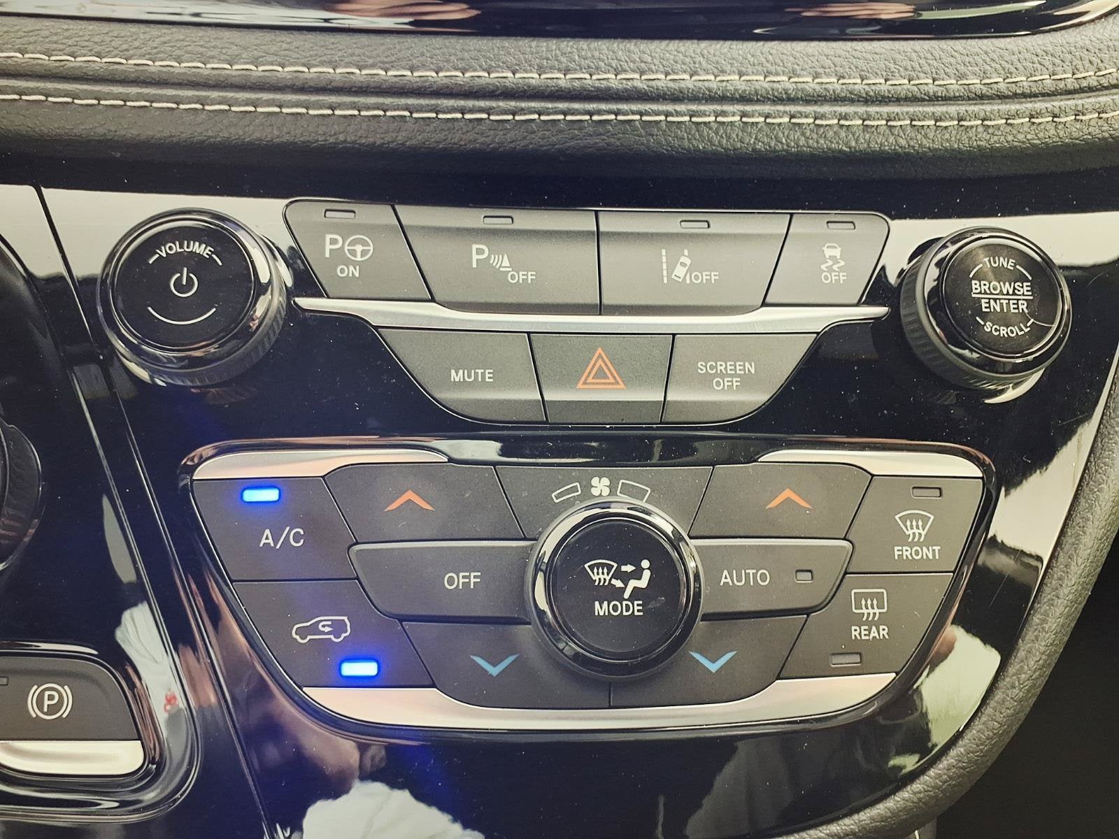 2021 Chrysler Pacifica Hybrid Limited
