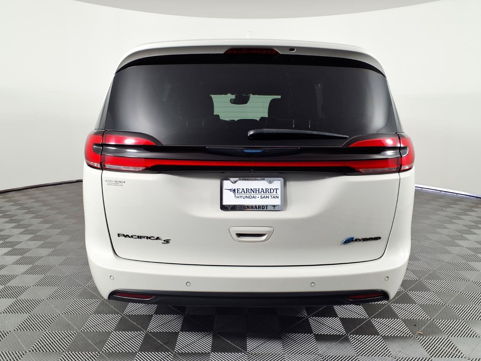 2021 Chrysler Pacifica Hybrid Limited