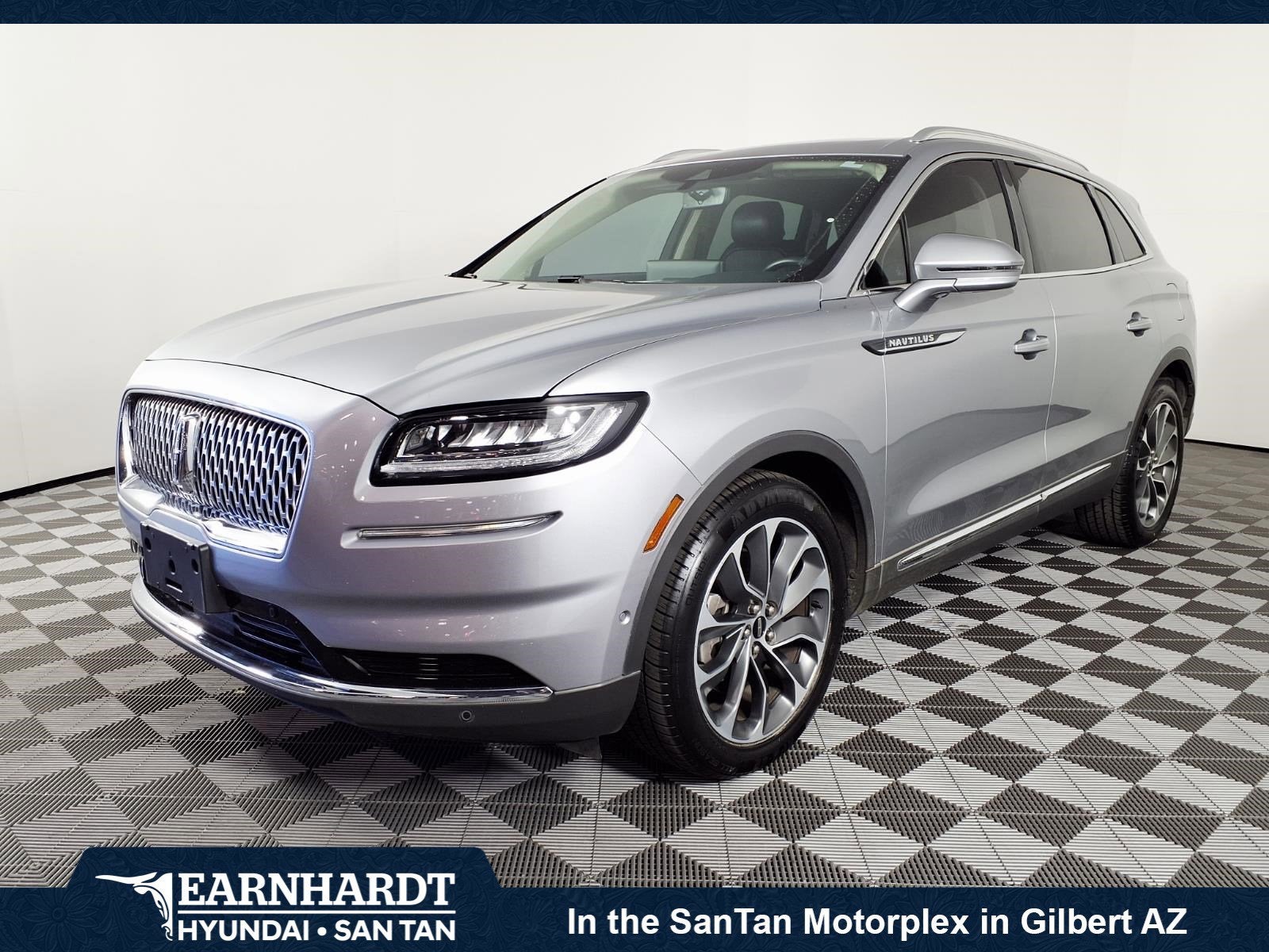 2023 Lincoln Nautilus Reserve AWD's photo