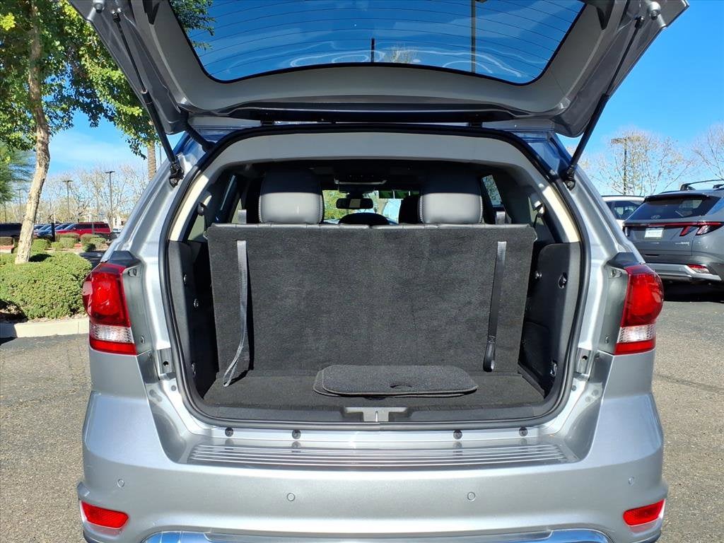 2020 Dodge Journey Crossroad