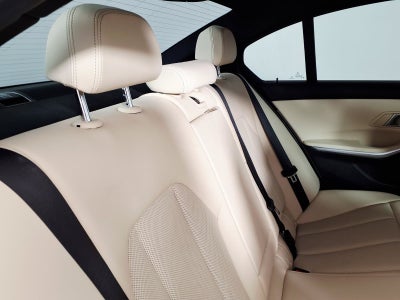 2024 BMW 3 Series 330i xDrive