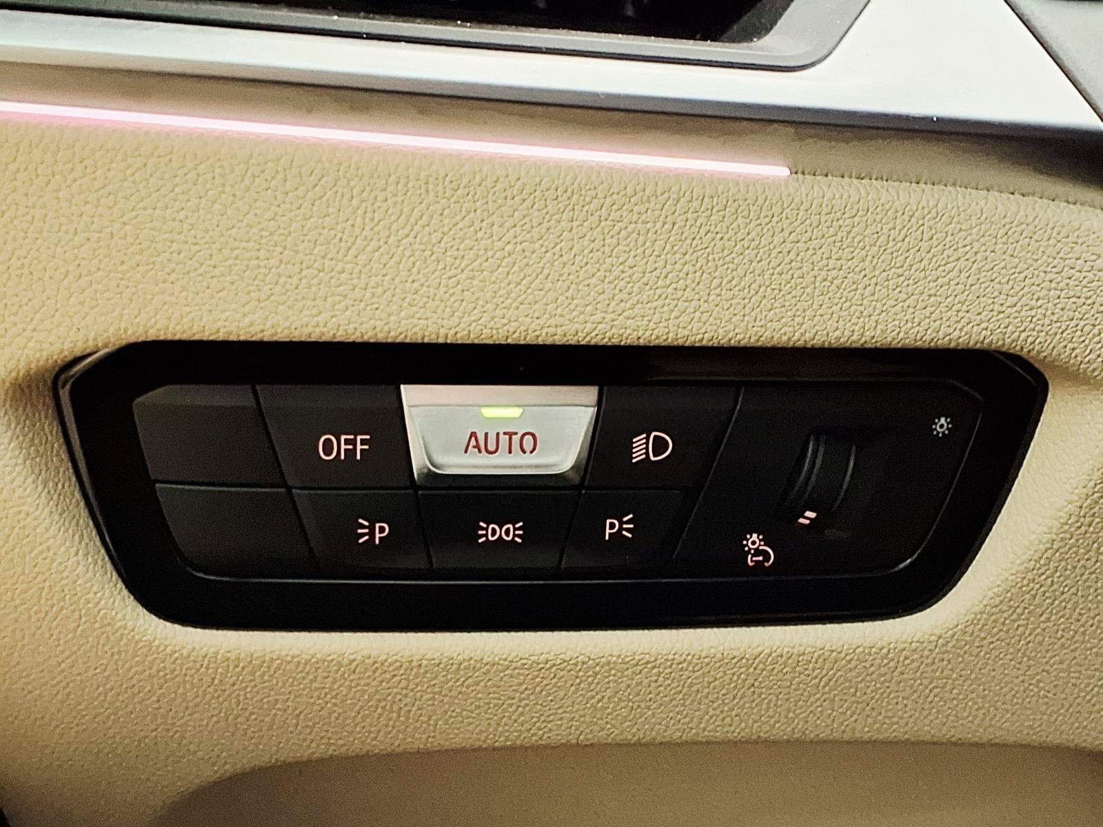 2024 BMW 3 Series 330i xDrive