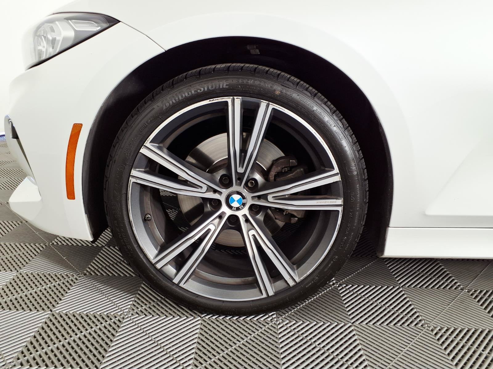 2024 BMW 3 Series 330i xDrive