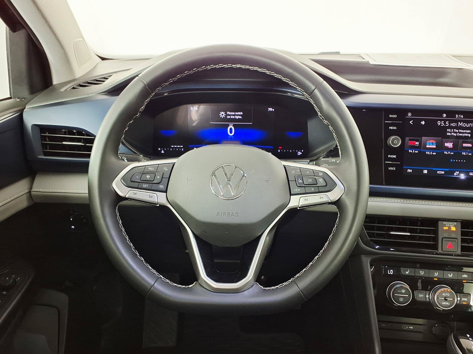 2024 Volkswagen Taos SE