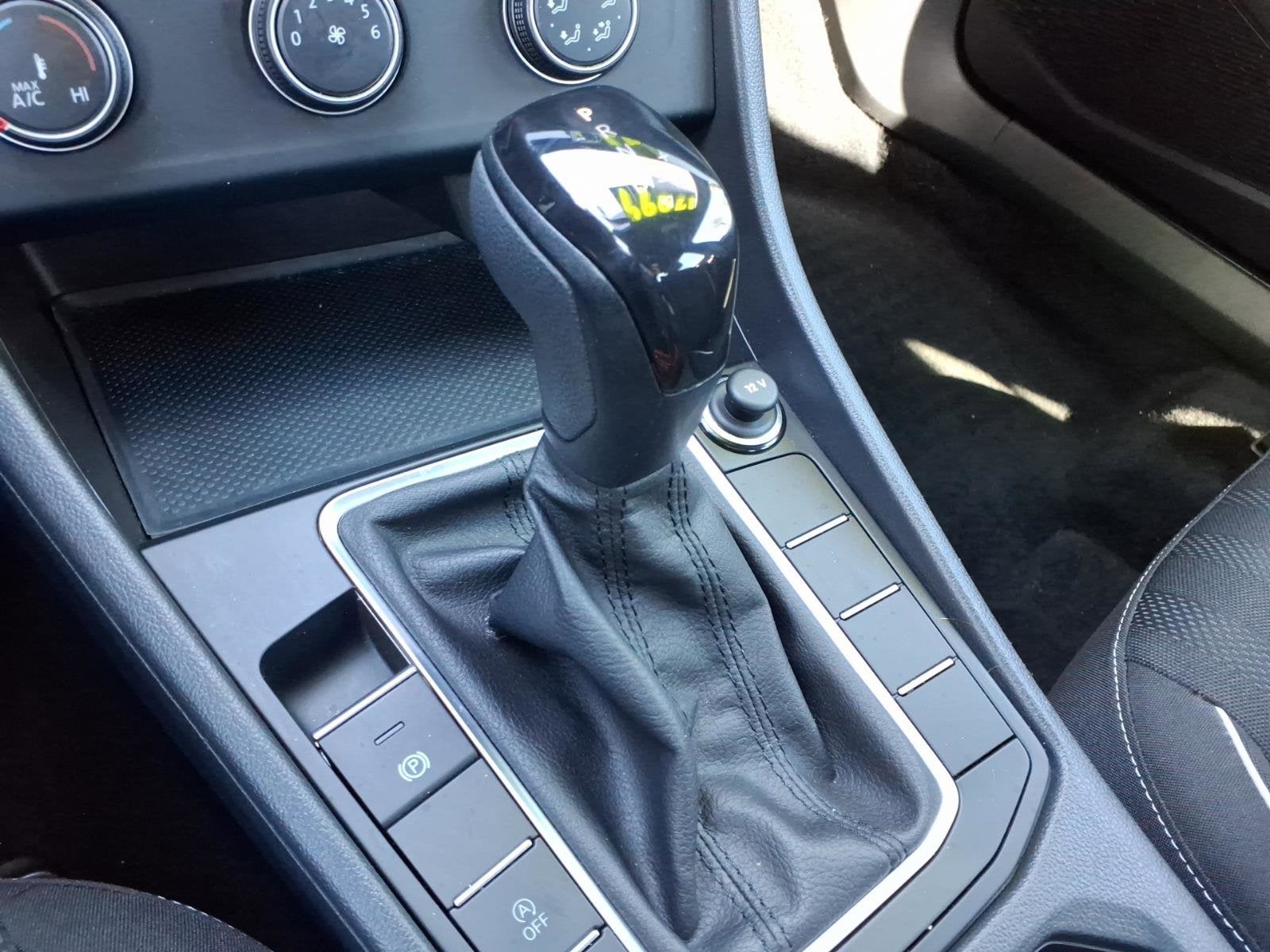 2022 Volkswagen Jetta Sport