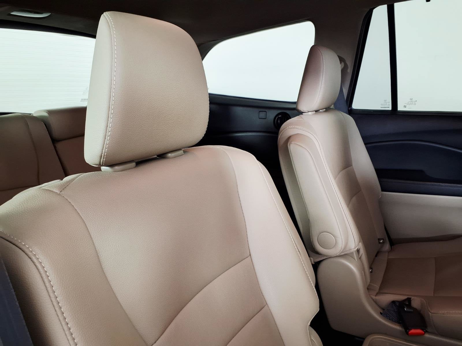 2021 Honda Pilot Touring 7-Passenger