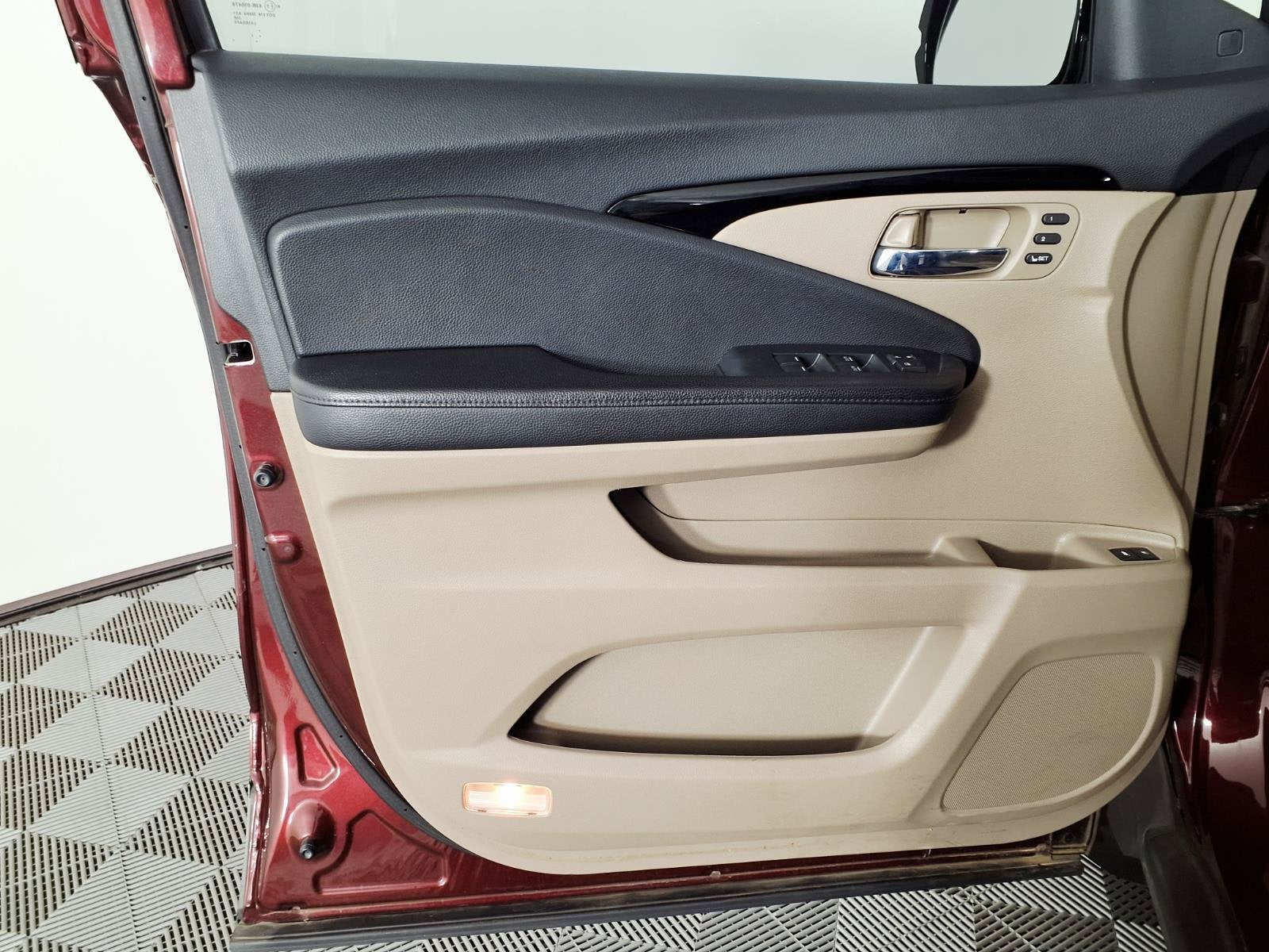 2021 Honda Pilot Touring 7-Passenger