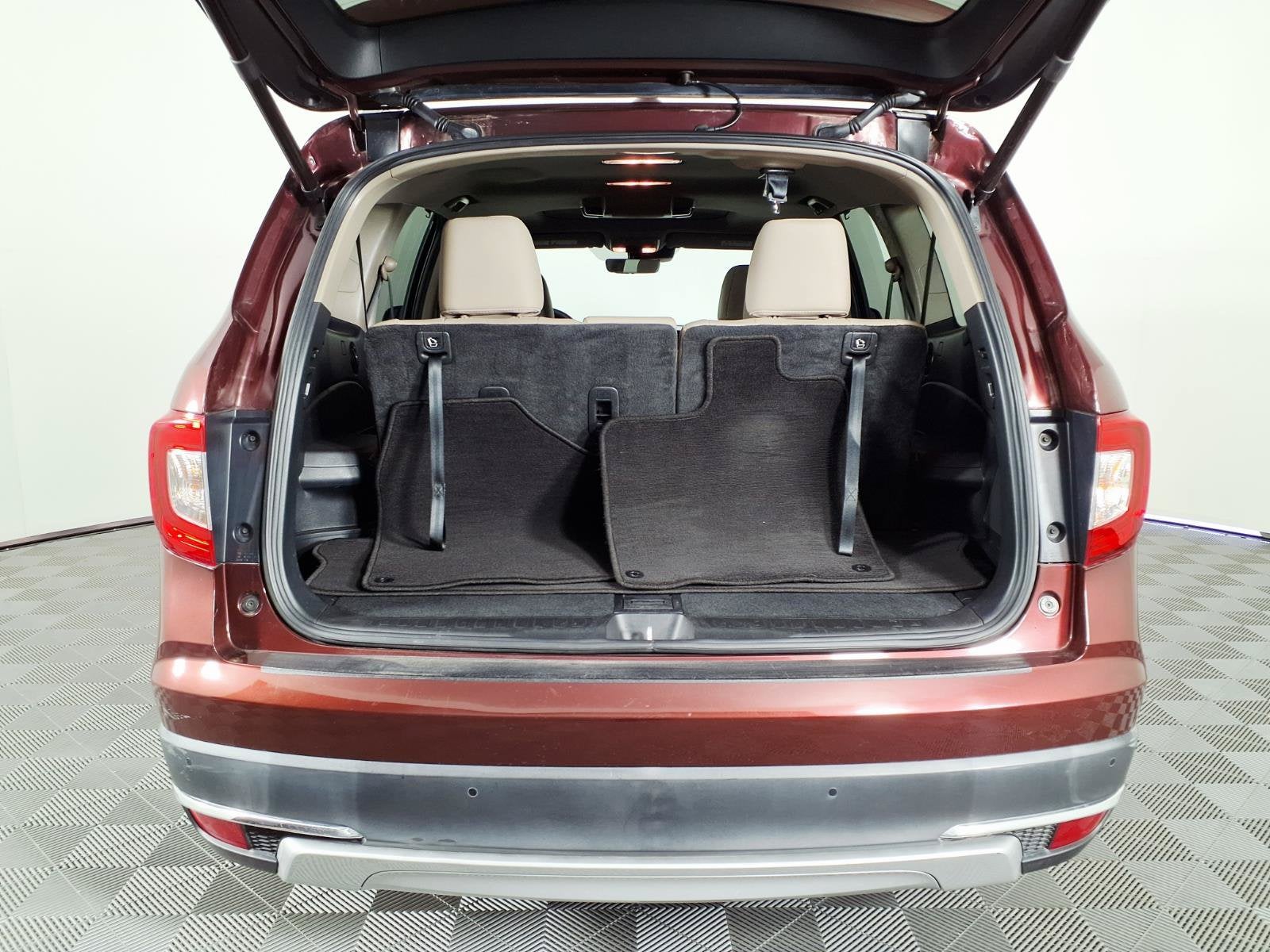 2021 Honda Pilot Touring 7-Passenger