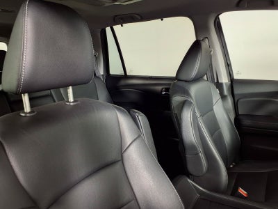 2022 Honda Pilot Touring 8-Passenger