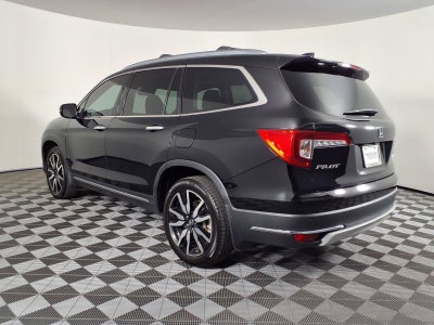 2022 Honda Pilot Touring 8-Passenger