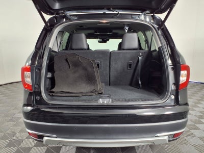 2022 Honda Pilot Touring 8-Passenger