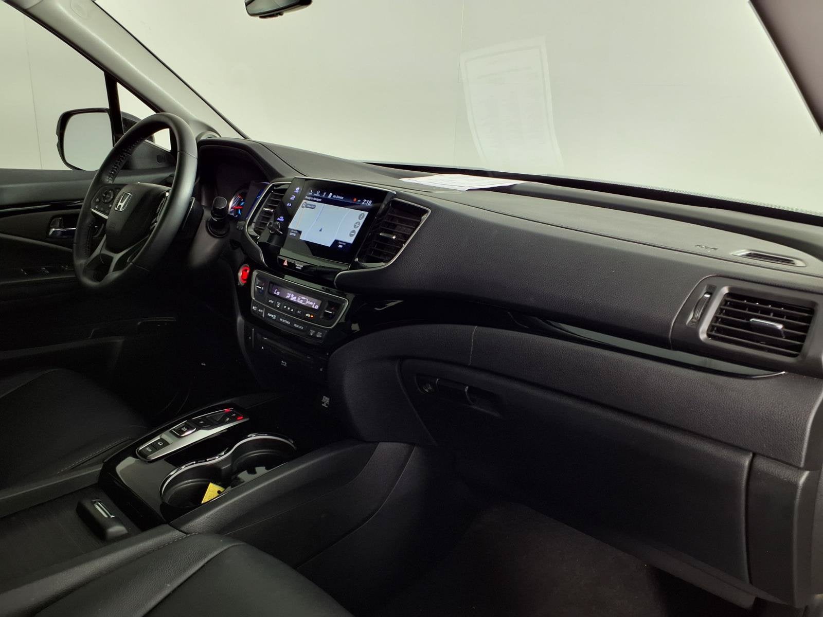 2022 Honda Pilot Touring 8-Passenger