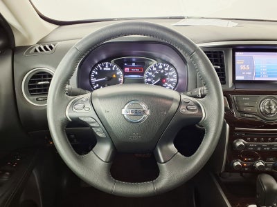 2016 Nissan Pathfinder SL