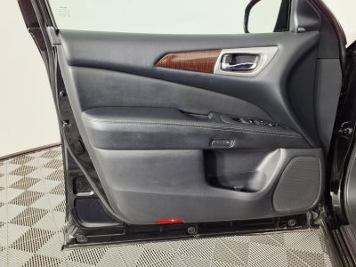 2016 Nissan Pathfinder SL