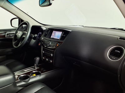 2016 Nissan Pathfinder SL