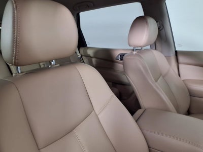 2018 Nissan Pathfinder SL