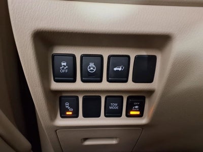 2018 Nissan Pathfinder SL