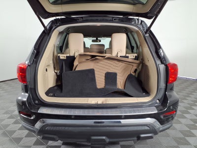 2018 Nissan Pathfinder SL