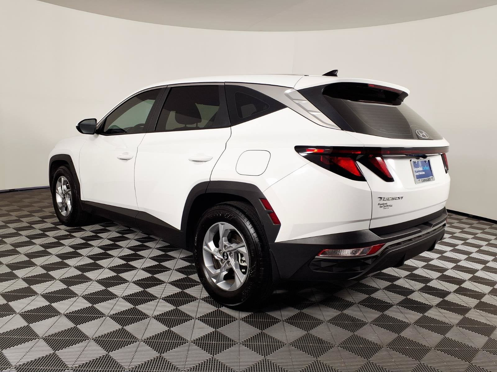 2024 Hyundai TUCSON SE