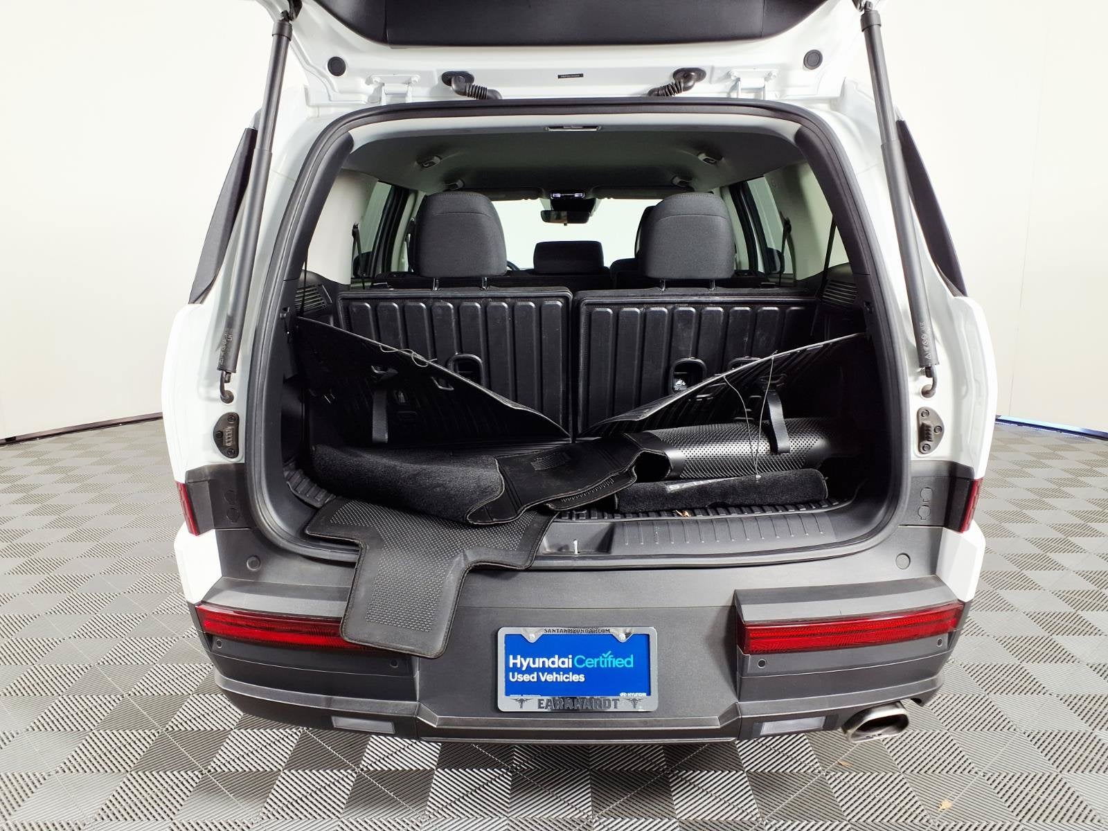2025 Hyundai SANTA FE SE
