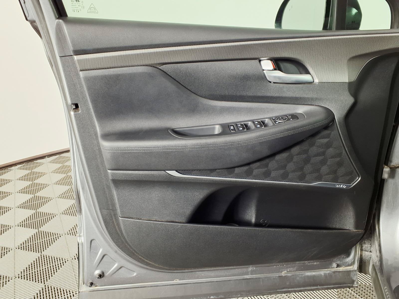 2019 Hyundai SANTA FE SEL Plus