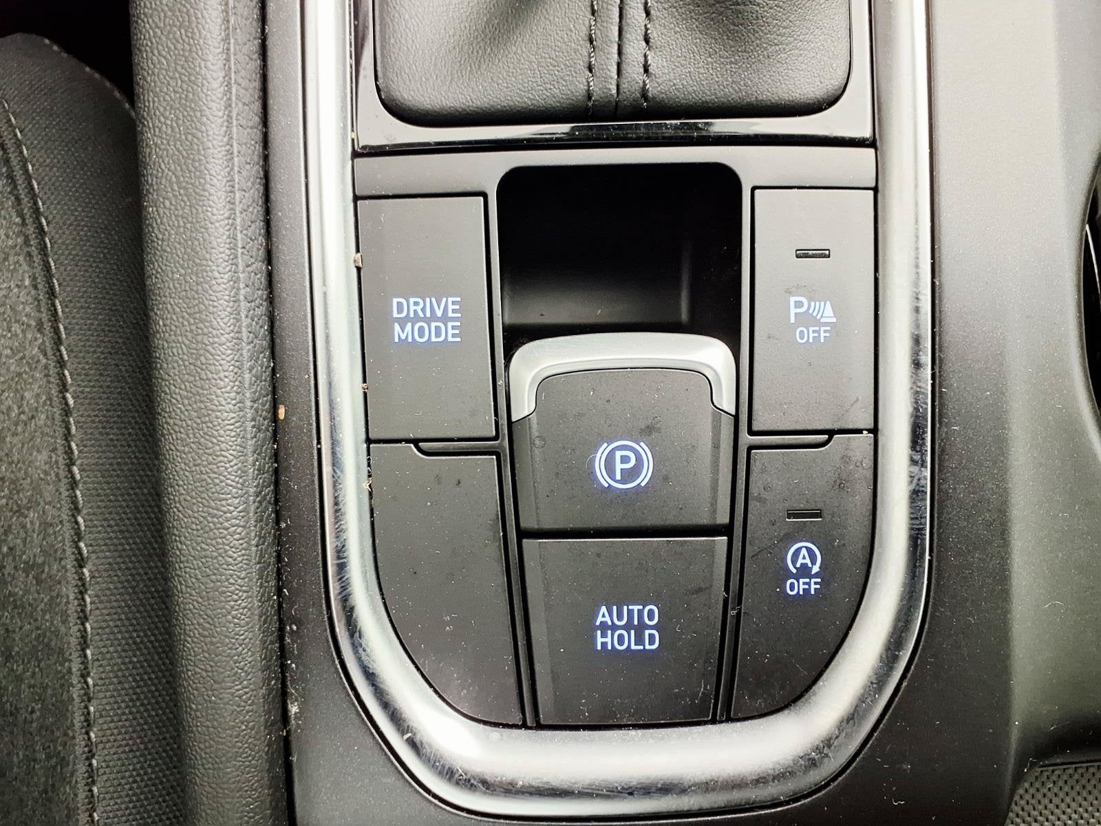 2019 Hyundai SANTA FE SEL Plus