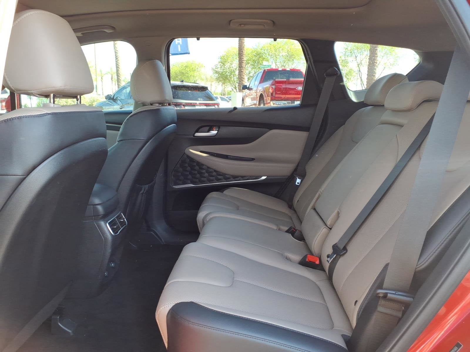 2023 Hyundai SANTA FE HYBRID SEL Premium