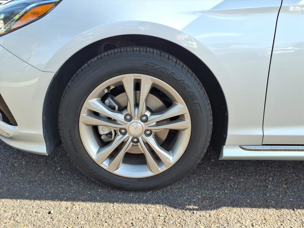 2019 Hyundai SONATA Sport