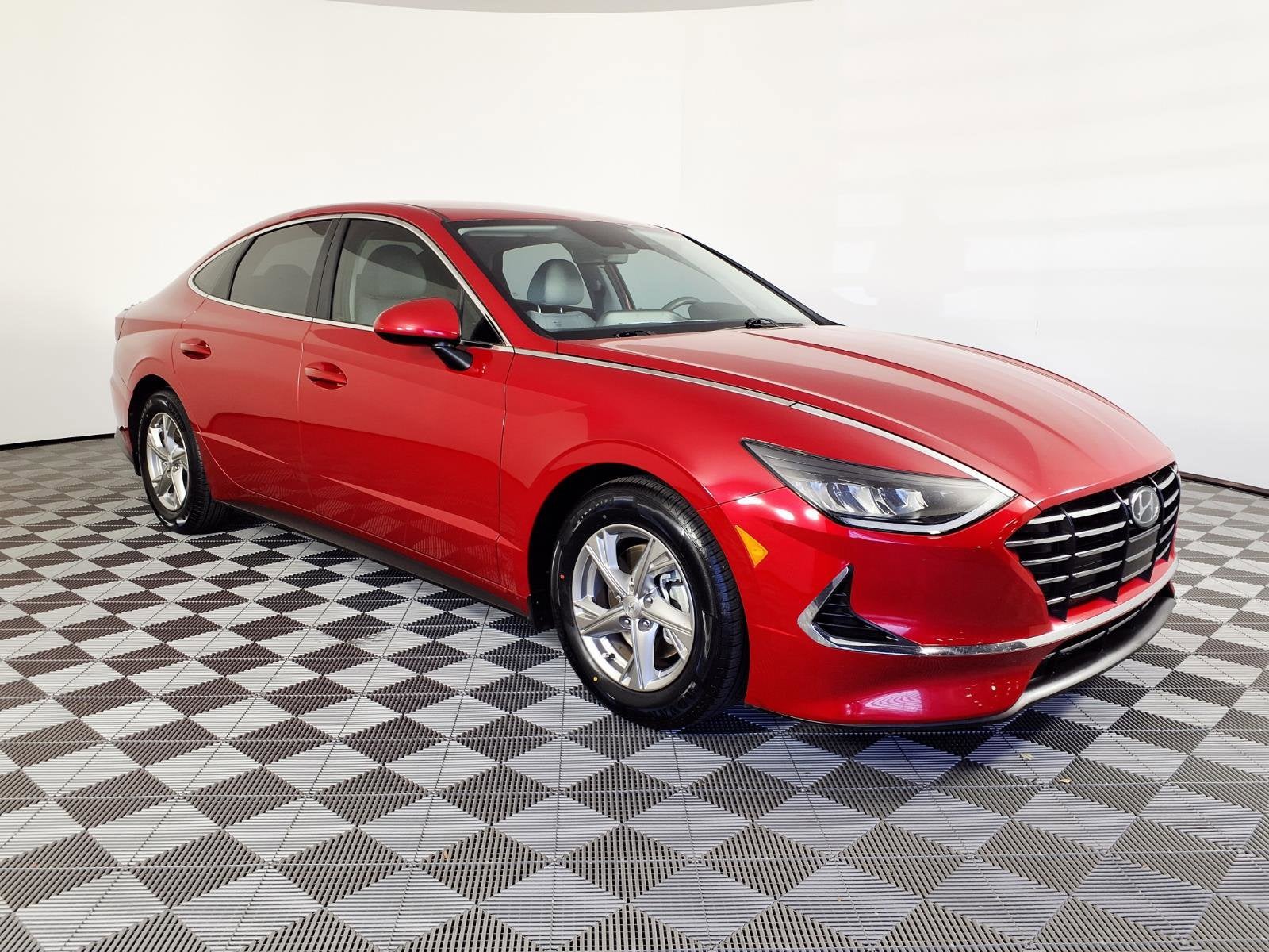 2021 Hyundai SONATA SE
