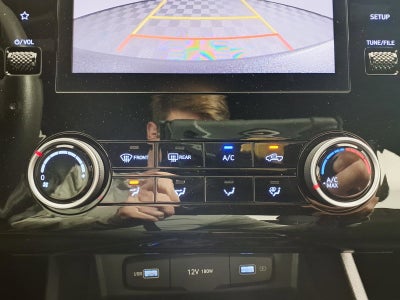 2023 Hyundai SANTA CRUZ SE