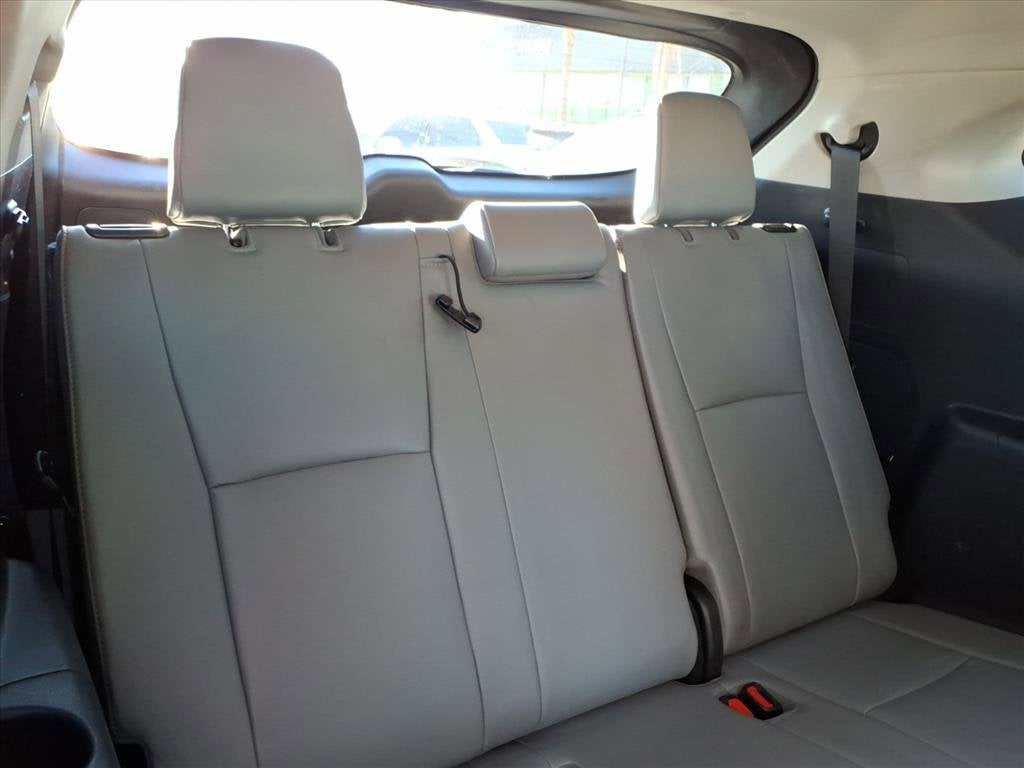 2022 Toyota Highlander Hybrid Bronze Edition