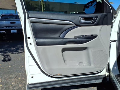 2018 Toyota Highlander Limited Platinum