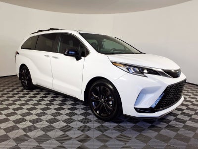 2024 Toyota Sienna XSE