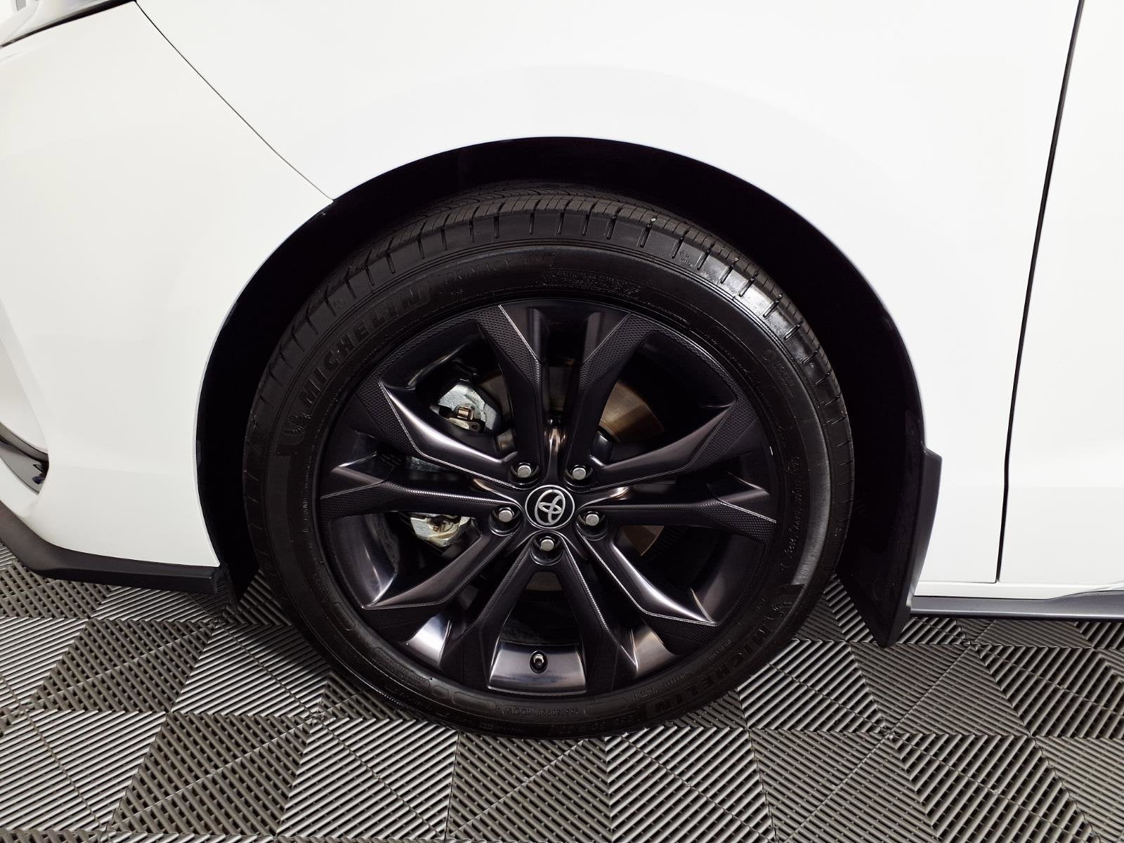 2024 Toyota Sienna XSE