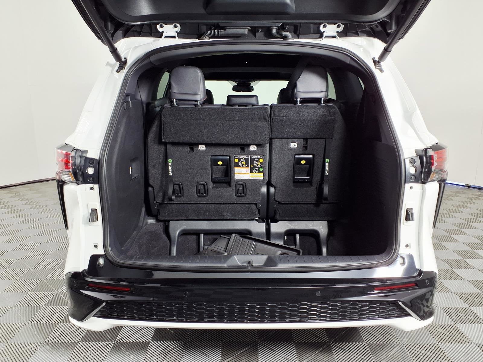 2024 Toyota Sienna XSE