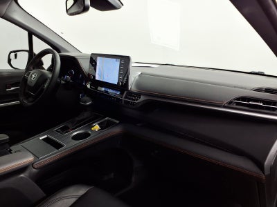 2024 Toyota Sienna XSE